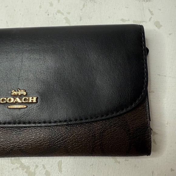 Coach F57319 Signature PVC With Leather Checkbook Wallet Brown Black - Picture 4 of 8